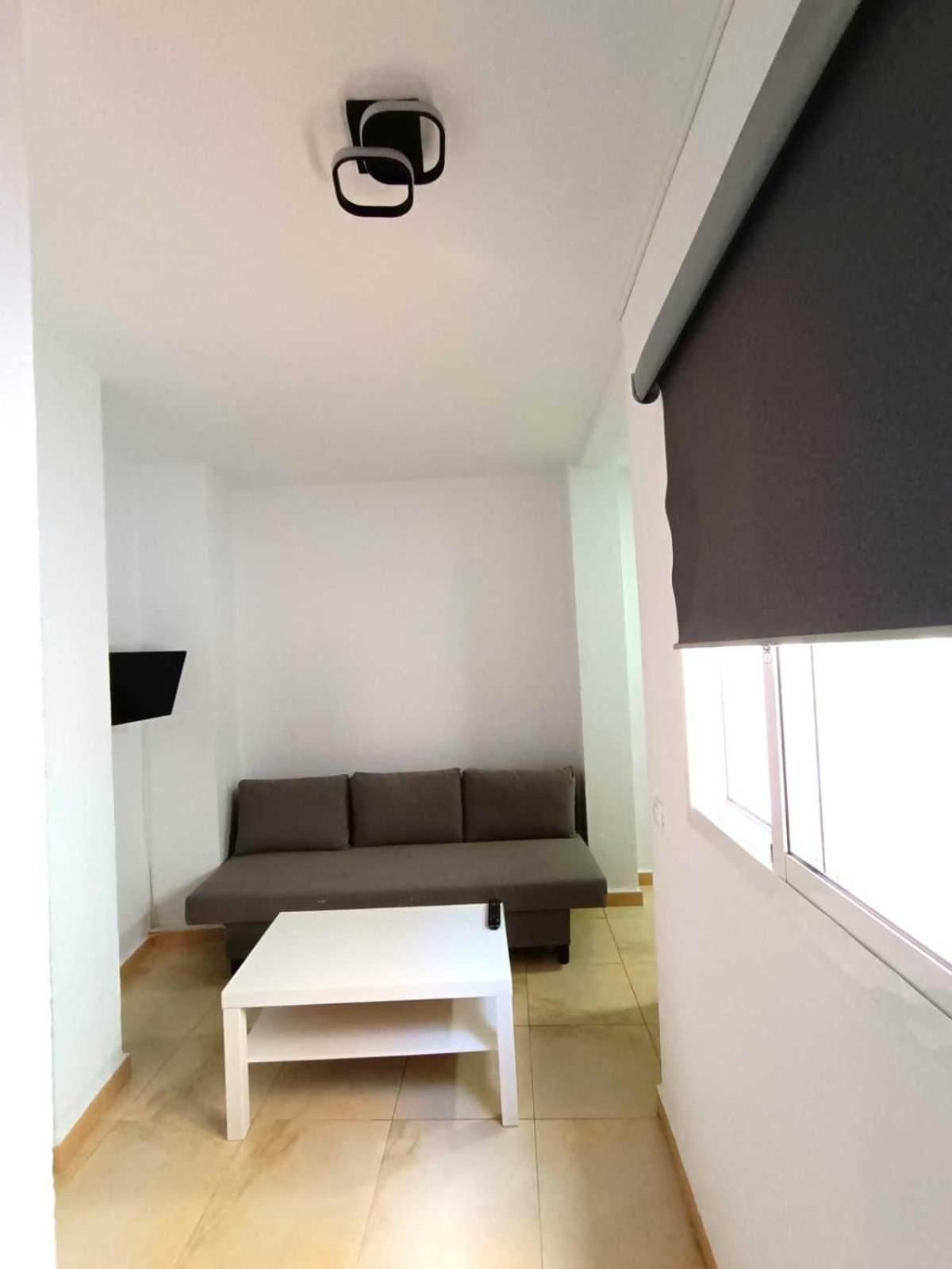 Apartamentos Larios Malaga Exterior photo